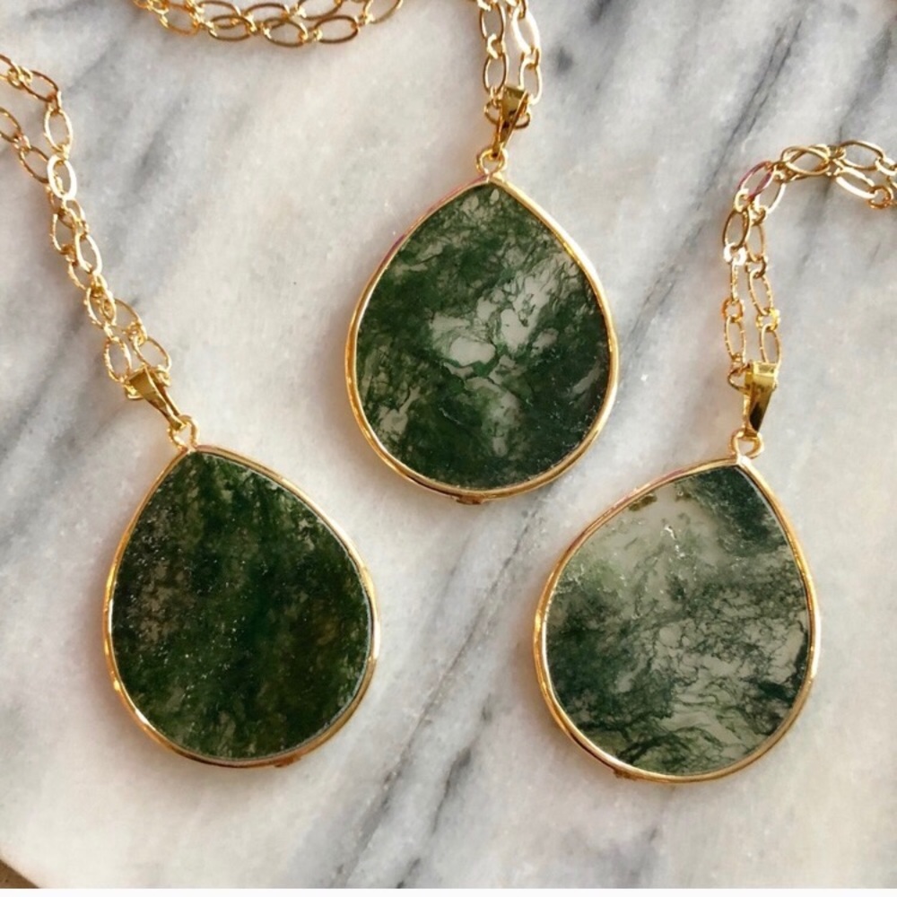 2 LEFT!🎋18k Gold Moss Agate Necklace - Picture 5 of 5